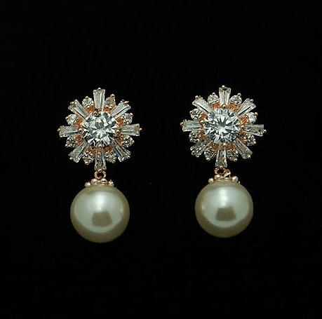 日韩精致时尚气质水钻耳钉耳环耳挂 女防过敏耳饰品