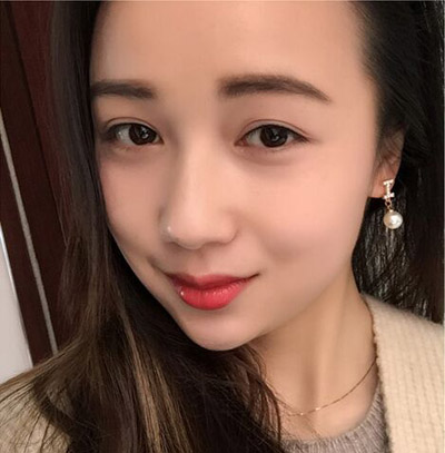 日韩精致时尚气质水钻耳钉耳环耳挂 女防过敏耳饰品	