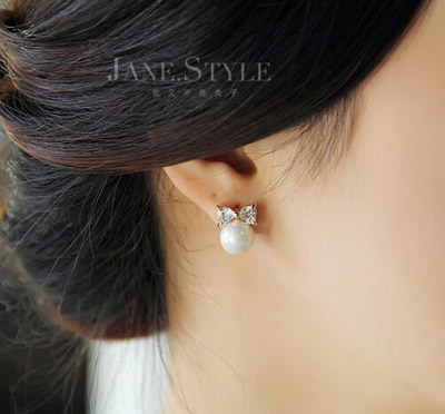 日韩精致时尚气质水钻耳钉耳环耳挂 女防过敏耳饰品	