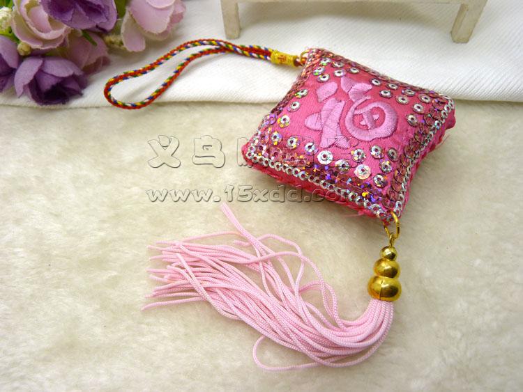 新款端午节亮片刺绣香包/香囊/汽车挂件/车挂亮片福
