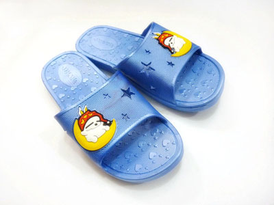 九朵云新款浴室拖鞋 男女凉拖鞋 夏季 家居塑料拖鞋 居家防滑拖鞋 -612