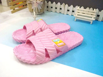 新款情侣男女款厚底沙滩鞋防滑浴室拖鞋男-----1564