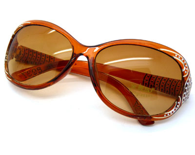 太阳镜 防紫外线 女潮酷大框女士渐变色墨镜时尚热卖----8937