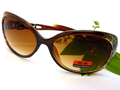 新款时尚复古渐变偏光镜 大框潮流酷墨镜优雅眼镜-811	