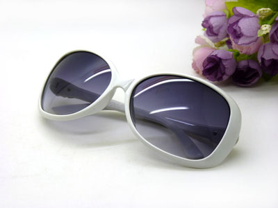 2015新款女士近视偏光镜小框司机专用太阳镜优雅墨镜-3618