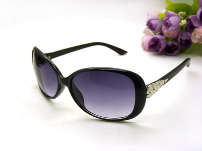 2015新款女士近视偏光镜小框司机专用太阳镜优雅墨镜-3618