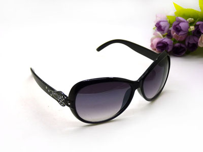 2015新款女士近视偏光镜小框司机专用太阳镜优雅墨镜-357