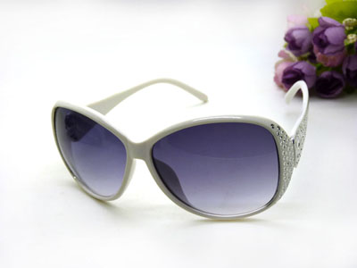 2015新款女士近视偏光镜小框司机专用太阳镜优雅墨镜-8011