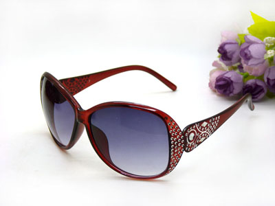 2015新款女士近视偏光镜小框司机专用太阳镜优雅墨镜-8011