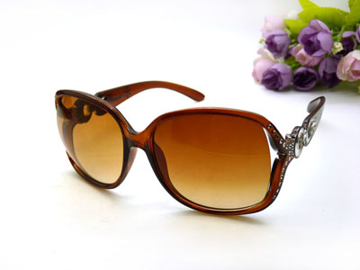 太阳眼镜 女 优雅奢华水钻时尚墨镜驾驶镜-8008-65号