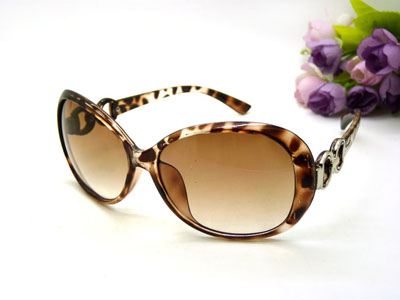 新款潮女士太阳镜防紫外线女式太阳眼镜墨镜女明星款-9509-6号