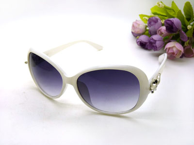 新款太阳镜女明星款大框圆脸墨镜-3612	-61号