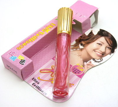 亮晶晶奢华唇彩 温馨呵护双唇 丰盈水润唇彩	