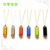 世界上最小的迷你口琴项链	