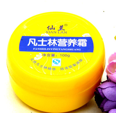 持久滋润与营养 舒缓干燥...