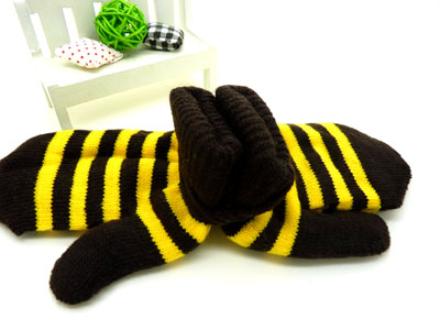 中童抱抱流行手套冬款全指保暖一线挂式手套（47号）	