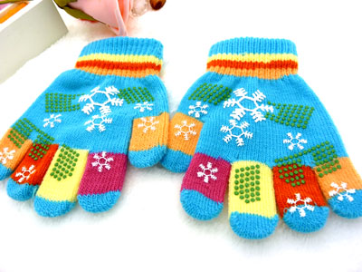 流行五彩保暖个性手套冬款五指小宝宝雪花手套（34号）	