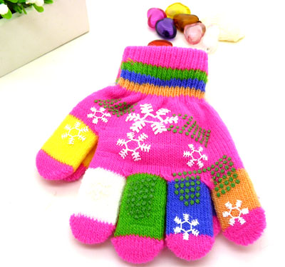 流行五彩保暖个性手套冬款五指小宝宝雪花手套（34号