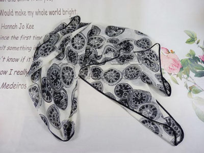 女士保暖围巾 空调披肩 长沙滩巾丝巾 -蕾丝印花披肩	