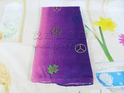 雪纺丝巾女 长款高档蕾丝大披肩 -女秋冬保暖丝巾	