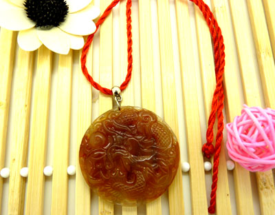 精美天然玉龙牌项链/龙霸天下吊坠