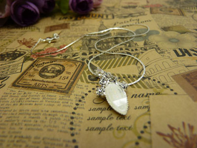 时尚锁骨水晶甜美吊坠首饰品配饰装饰女生