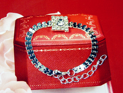 新款/合金镶钻/精美手链 