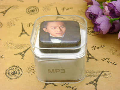 插卡MP3明星方形MP3播放器-邓感超人