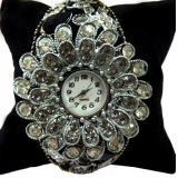 女式满钻满宝石时尚/钻表/时装表/韩版/赠表盒	