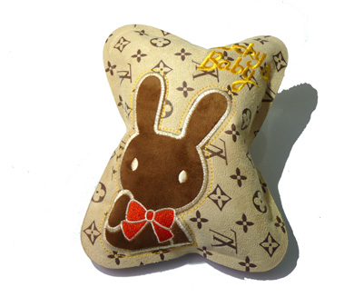 暖一暖牛津布刺绣暖手袋-灰色小兔	