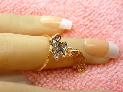 金色戒指 复古风女士宝石戒指 百搭款指环