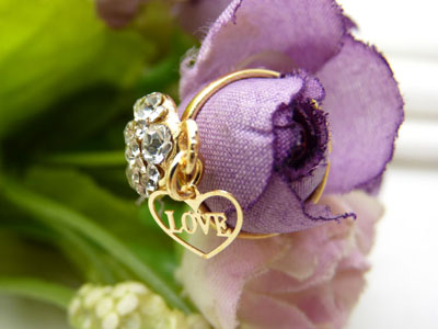 金色戒指 复古风女士宝石戒指 百搭款指环