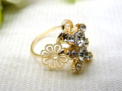 金色戒指 复古风女士宝石戒指 百搭款指环