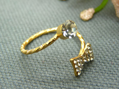 玫瑰金合金水钻 花朵海星款 闪亮尾戒指环