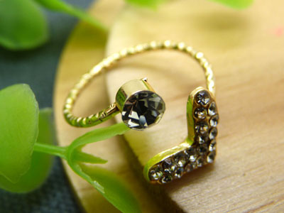 玫瑰金合金水钻 花朵海星款 闪亮尾戒指环