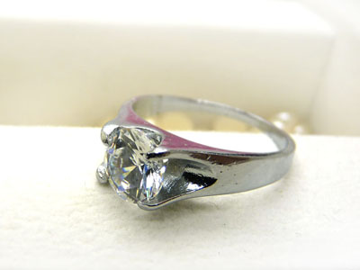 新款 流行饰品 流行首饰 璀璨水钻戒子 小巧钛钢戒指 -13号	