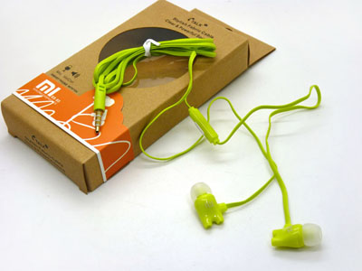 TALK 手机电脑通用耳塞入耳式带麦线控耳机运动 -18号