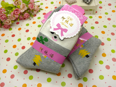 新款2015 正版阿伊诺彩棉精品卡通纯棉袜中筒春秋冬季潮款