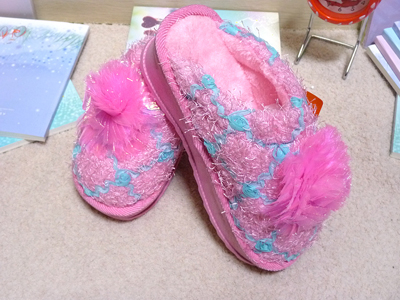 新款 蝴蝶结女士冬季厚底防滑保暖可爱居家坡跟毛拖鞋