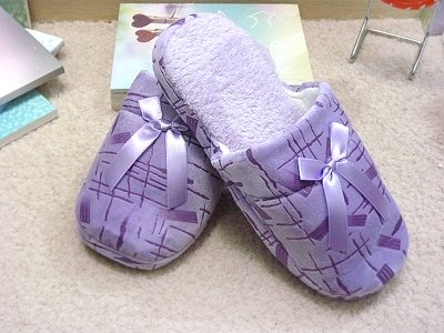 可爱毛毛棉拖鞋男女情侣款家居保暖防滑拖鞋