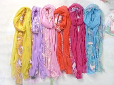 新款围巾女秋冬树叶烟花刺绣长款围巾披肩两用 -树叶烟花