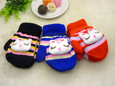 新款 秋冬天儿童可爱小兔连指宝宝挂绳挂脖手套批发