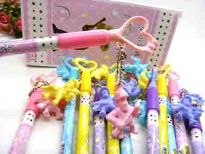 正品小小文具日韩创意文具 可爱心形光头强挂链  签字笔	 