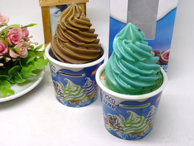 新款 儿童摄影婚纱道具拍照道具 小桶冰激凌存钱罐礼品