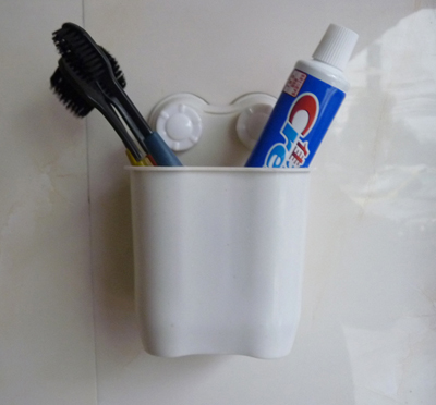 强力双吸盘牙刷架筷子架沥水多功能挂式收纳盒