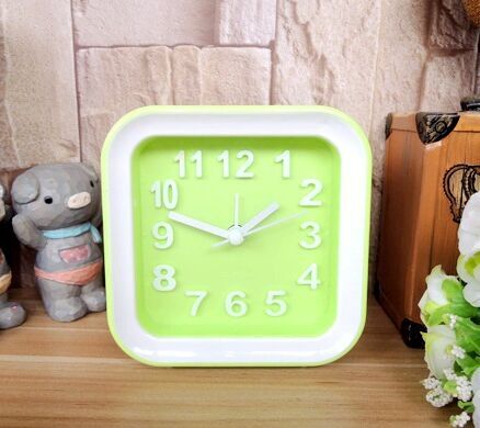 立体数字式时钟闹钟 家用 懒人方形时钟闹钟