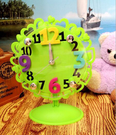 爆，爆，爆 新款独家设计果树型有机玻璃钟 时钟闹钟 生日礼物闹钟