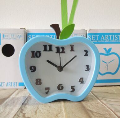 新版小苹果数字式时钟闹钟 居家 懒人必备闹钟 时钟