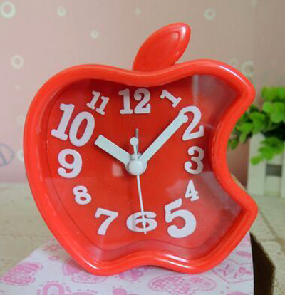 懒人用品 居家必备 苹果设计新型闹钟 礼物 办公用小时钟