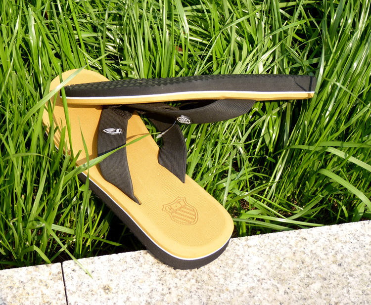 夏季2016潮流人字拖夹脚沙滩鞋橡胶凉拖鞋男